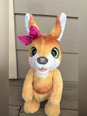 FurReal Mama Josie The Kangaroo